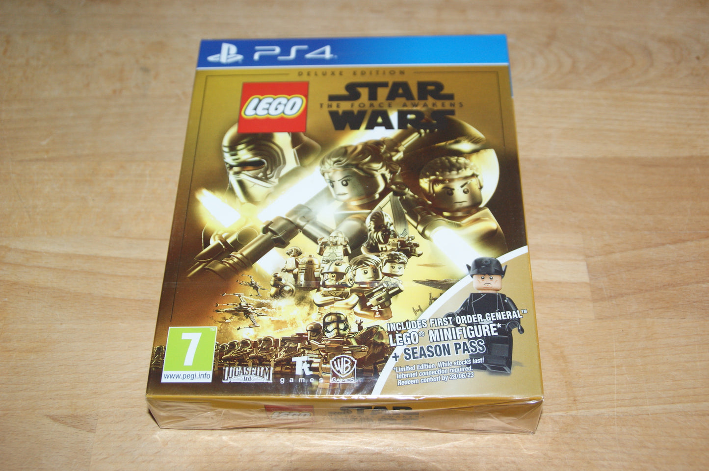 Lego Star Wars the Force Awakens Deluxe Edition