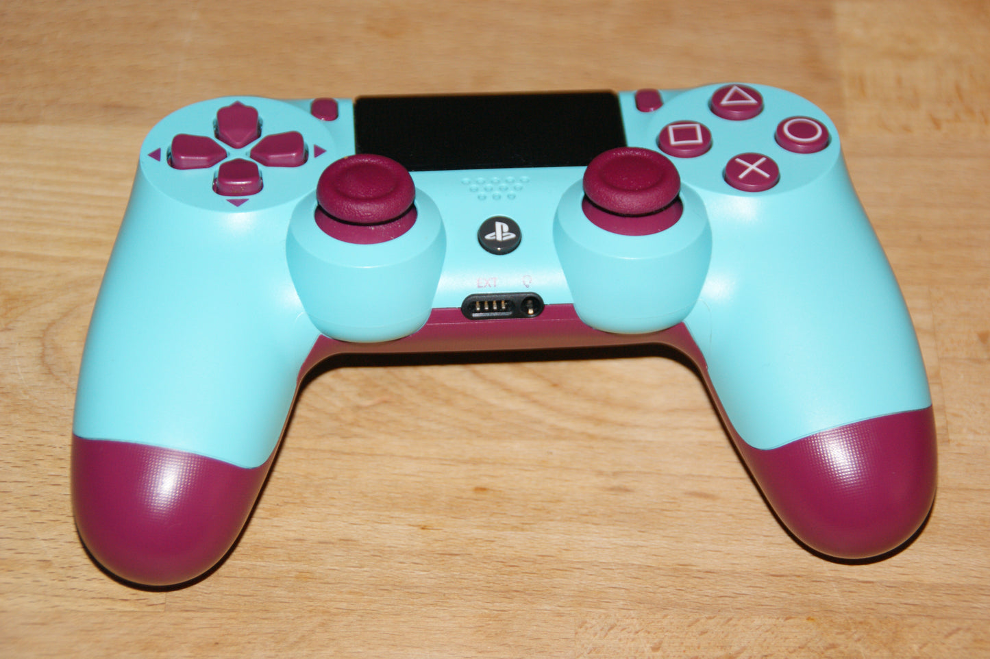 Playstation4 Dualshock 4 Remote Controller V2 Berry Blue