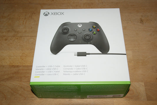 Xbox Wireless controller Carbon Black + USB-C kabel