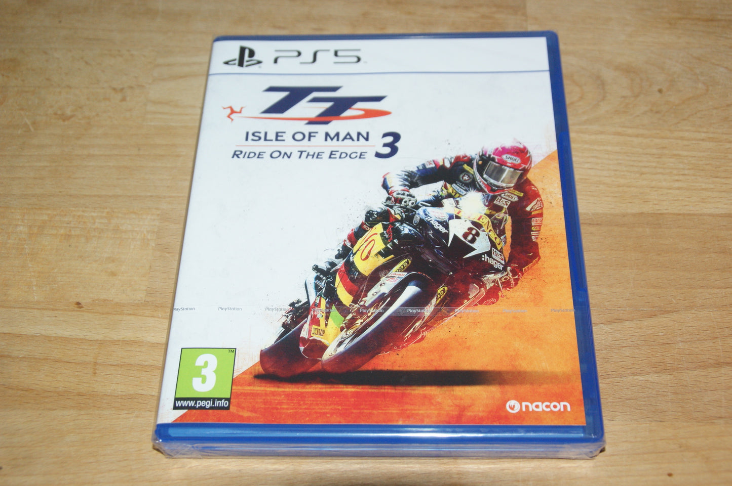 TT Isle of Man Ride on the Edge 3