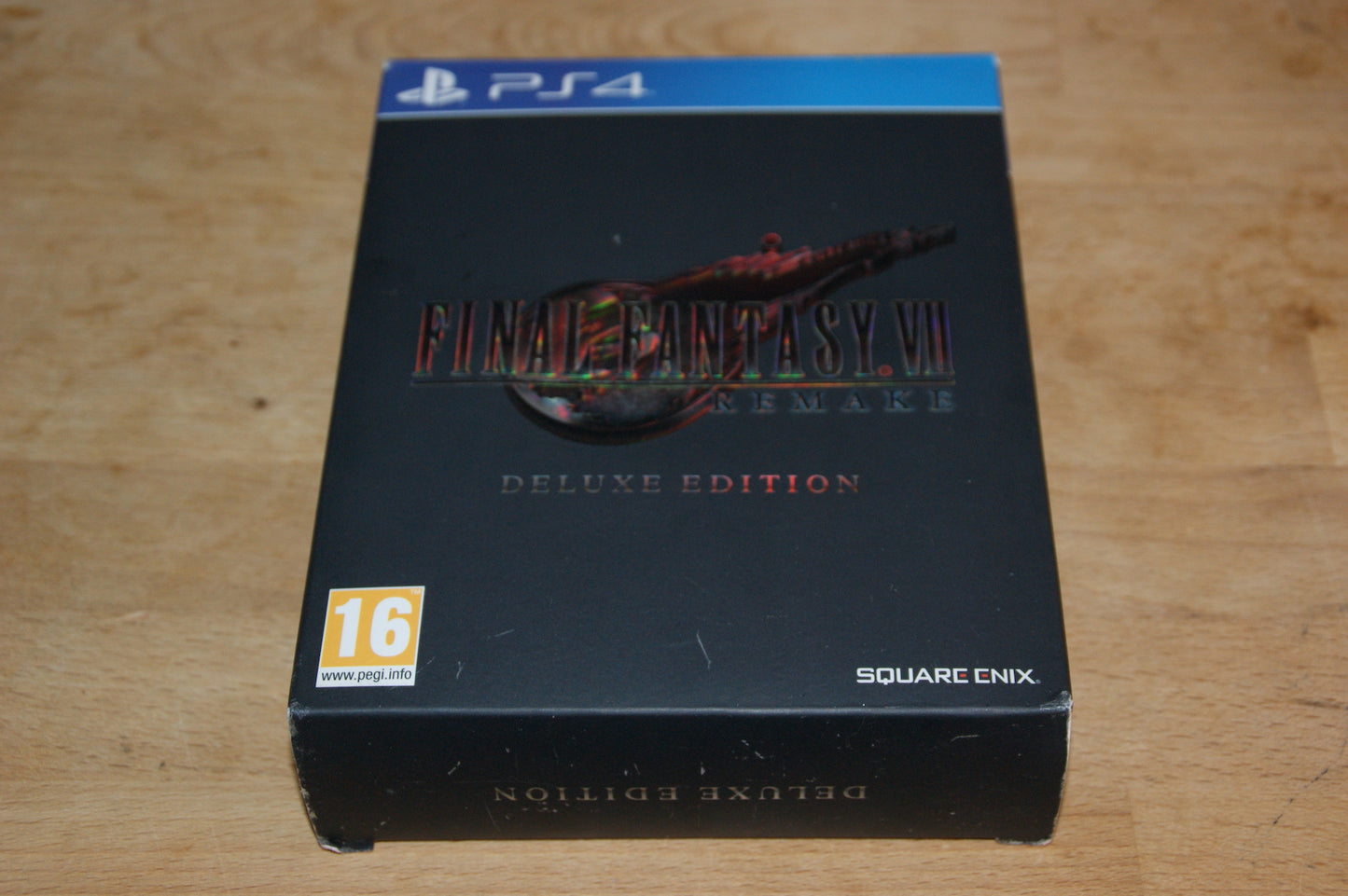 Final Fantasy VII Remake Deluxe Edition